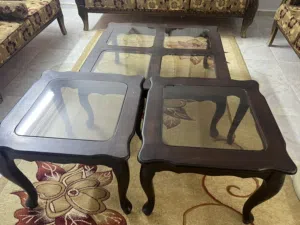 طاولات ورفوف شبه جديد