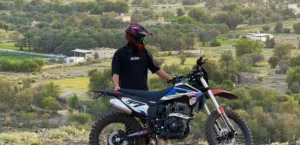 شبه جديد للبيع xl 300cc