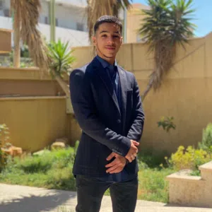 مؤيد طارق دوغه 