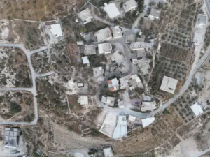 ارض بيت اولا للبيع متعددة الاستخدام