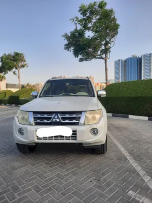 باجيرو 3.8V6 2014  خليجي