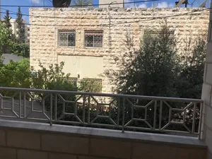 REF:14865 - شقة للبيع – الرابية / قرب شارع الجاردنز