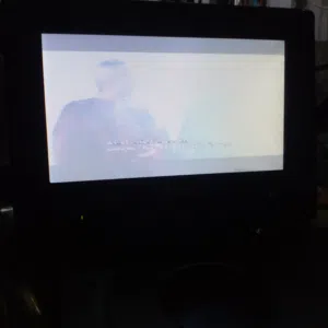 dvd + تلفزيون مداخل av شغاله بحاجة صيانة كما هو  موضح في الصورة