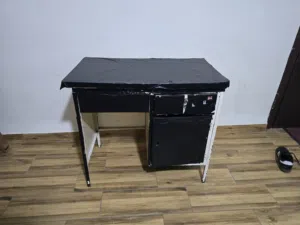 مكتب حديد للبيع
