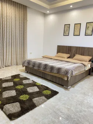 استديو مفروش للايجار، شقة مفروشه للايجار، طابق ارضي اطراف من مرج الحمام