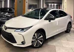 Toyota Corolla 2026 الفئه الخامسه (Elegance) فتحة سقف بانوراما امبينت لايت