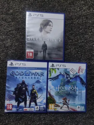 ثلاث سيديهات بلايستيش 5 للبيع موقع مادبا مفيش توصيل او للتبديل علا ريزدنت ايفل 9 ريكويم