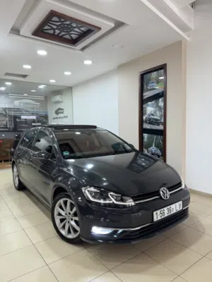 جولف 2019 محرك 1500 بنزين فتحة سقف بانوراما ساعات ديجيتال هوك خلفي ليد وزينون شركة فحص نخب