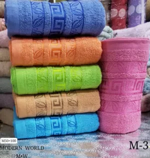 مناشف قطن حجم 50×100 متوفرة لدينا بكثرة محلات العالم الحديث