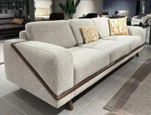 صناعه سعوديه بخبراء سورين