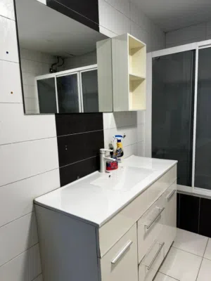 اجار شقه مفروشة الدور الأول فى طريق النهر جديدة لم تسكن مطلوب عائلات