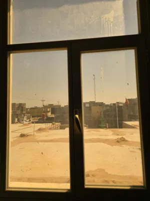 نافذة دبل جام لون حليبي عزل صوت جيد