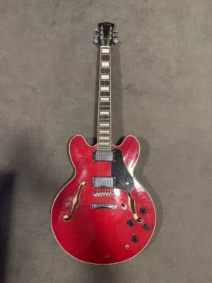 Electric guitar semi Hollow Gibson Paul less