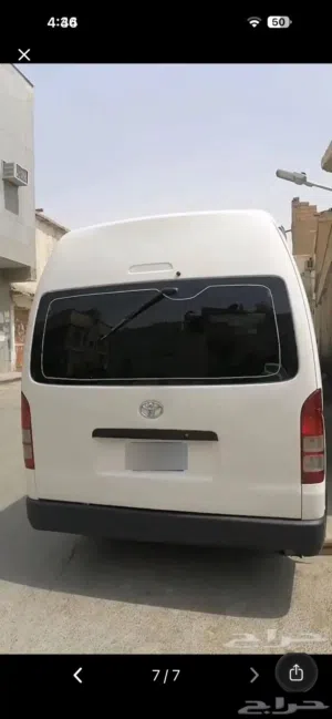 Toyota hiace 2010 model