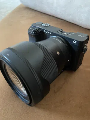 Sony a6400 مع Sigma 16mm