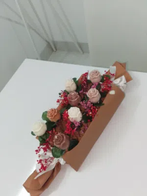 باقة ورد شموع