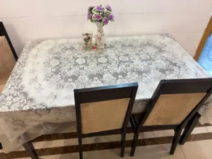 تربيزة سفرة خشب وخمس كراسي