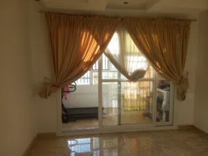 باب PVC سحاب ابيض