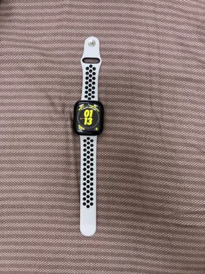 Apple smart watches for Sale in Muscat