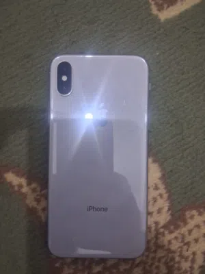 Apple iPhone X 64 GB in Tripoli