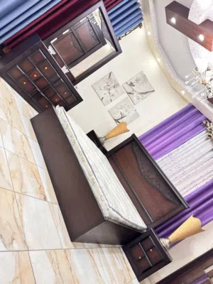 عفش كامل يصلح لعرسان شبه وكاله للبيع المستعجل