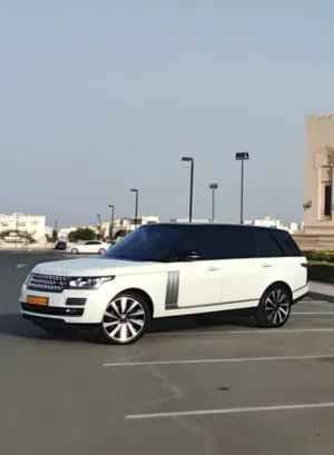 Used Land Rover Range Rover in Muscat