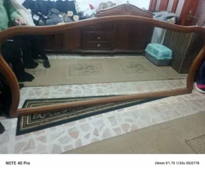 مرايه حائط كبير