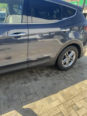 Used Hyundai Santa Fe in Benghazi
