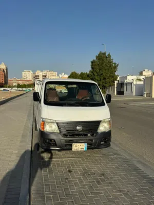 Nissan Urban 2009. White Color for Sale.