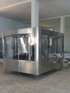 300 m2 . Landlord0