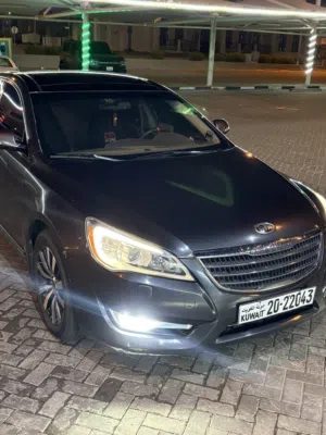 Kia Cadenza 2012 Premium Sedan with Leather, Panoramic Roof, and Modern Features