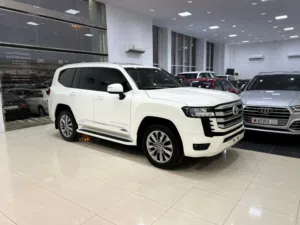 Toyota Landcruiser GX-R 2026 (Pearl)