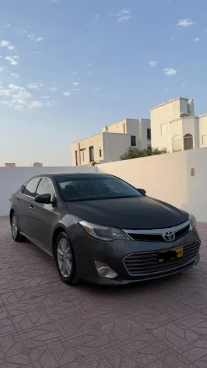 Used Toyota Avalon in Muscat