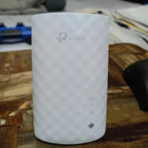 للبيع جهاز مقوي يستقبل 5g 2.4g شبه جديد