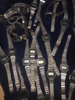 ساعات كاسيو ياباني تحتاج تغير بطاريات