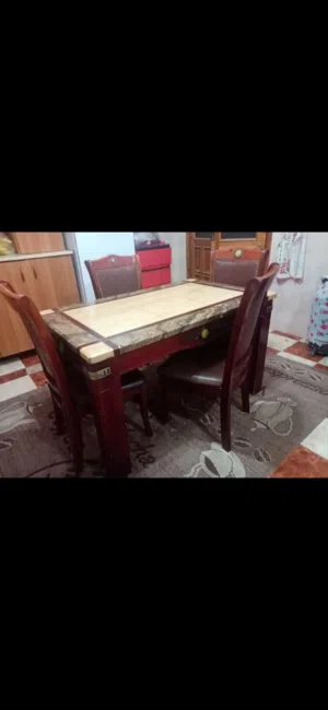 طاوله اكل لبيع