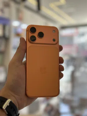 iPhone 17 Pro Max 256GB بحالة ممتازه كفالة شغاله بطارية 100 وارد امريكي بسعر ممتاز