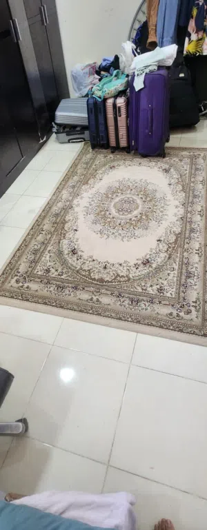 Turkish rugs 10 , 3 nos 5bd,Dispensor 10bd, Many items for free