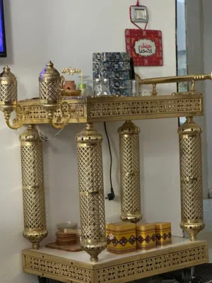 عربة تقديم ب الإضاءا