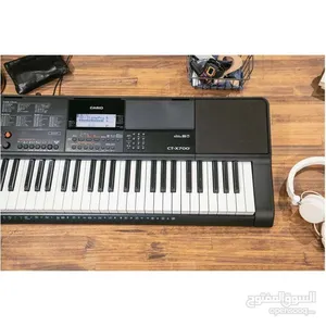Piano & Keyboards . New1