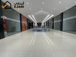 ايجار محل منطقه حي الجامعه على شارع تجاري