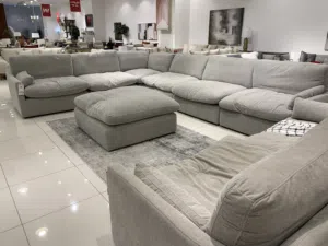 Corner Sofa 8 seats  كنبة ركنية 8 مقاعد (Expat leaving)