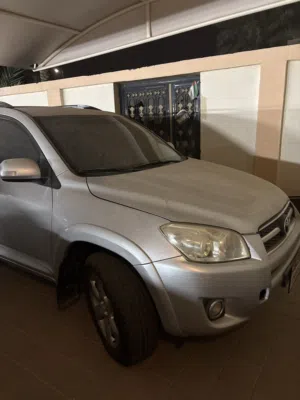 Used Toyota RAV 4 in Al Ain