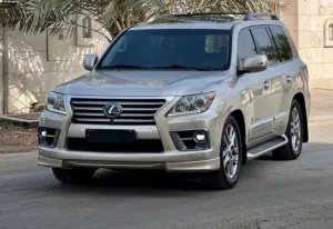 For Sale: Lexus LX570 2014 GCC للبيع لكزس LX570 موديل 2014 خليجي بحالة ممتازة Specification