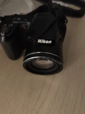 للبيع كاميرا نيكون Nikon COOLPIX -  Nikon COOLPIX Camera