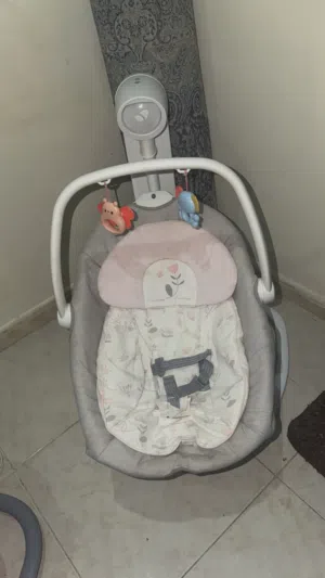 هزاز اطفال من جوي