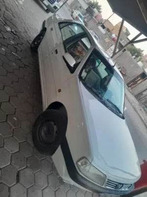 بيجو 405 إيراني