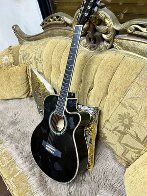 Guitars & Oud . Used0