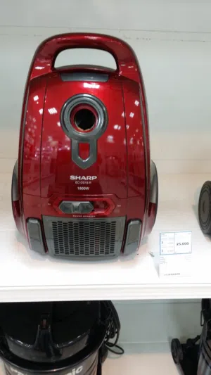 Sharp Vacuum Cleaners for sale in Giza
