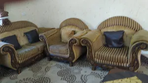 ‏أثاث غرف جلوس ‏.‏ مستعمل‏0